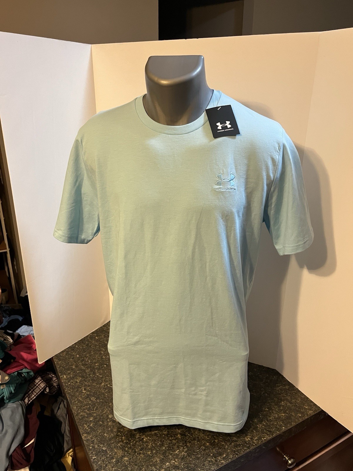 Under Armour Men’s T-Shirt Medium - Light Blue Polyester Cotton Spandex - NWT gallery