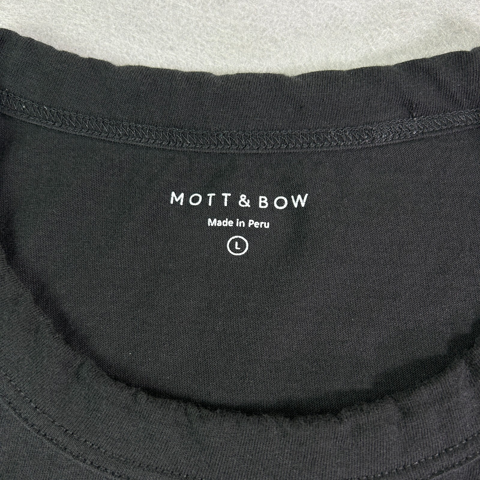 Mott & Bow The Driggs Men's Large T-Shirt Black Crew Neck 100% Combed Cotton Tee gallery