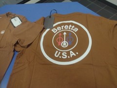 2 Official Licensed Beretta Tabacoo Brown Circle T Shirt Gun Pistol UK M / US S