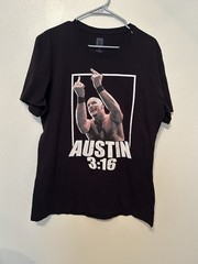 WWE Stone Cold Steve Austin 3:16 Flipping Off Wrestler Wrestling RattlesnakeBG40