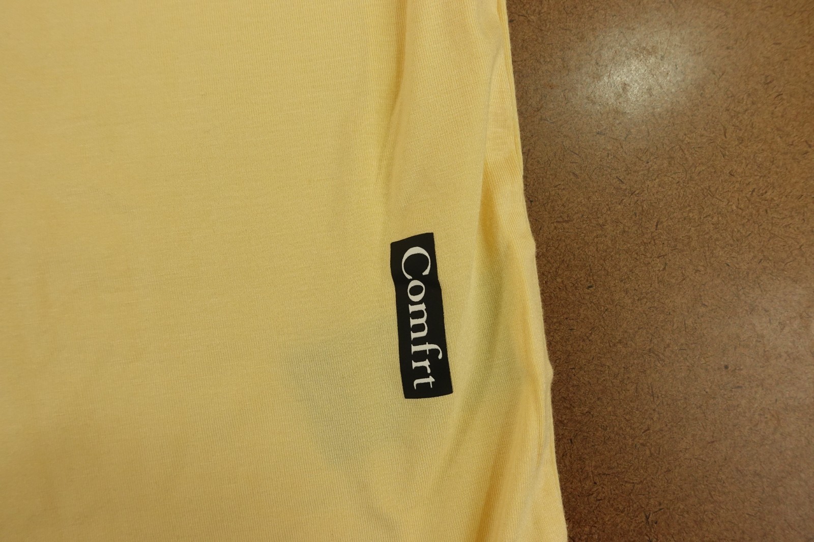Comfrt Adult Size 3XL Pale Yellow Soft Short Sleeve Crew Neck T-Shirt New gallery