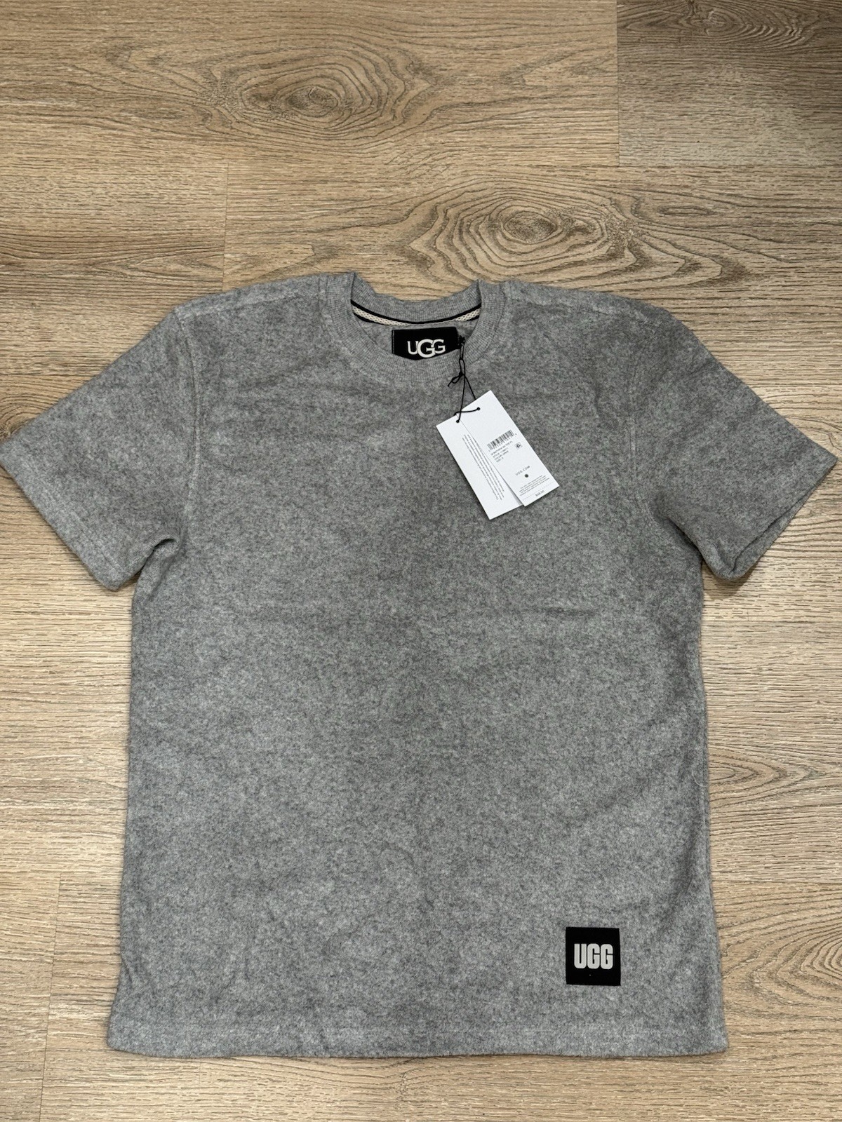 Ugg Men’s Mathew Short Sleeve Terry Textured Fabric Crewneck shirt size small