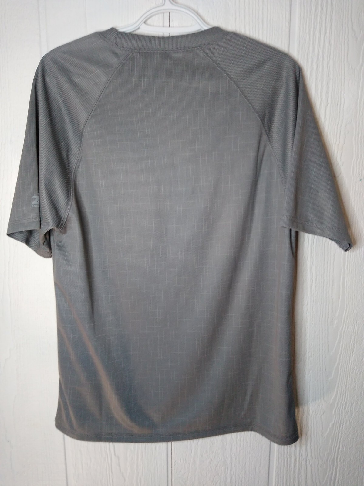 ZeroXposur Men M Short Sleeve Rash Guard Sun Protection Tee Metal Dione Gray NWT gallery
