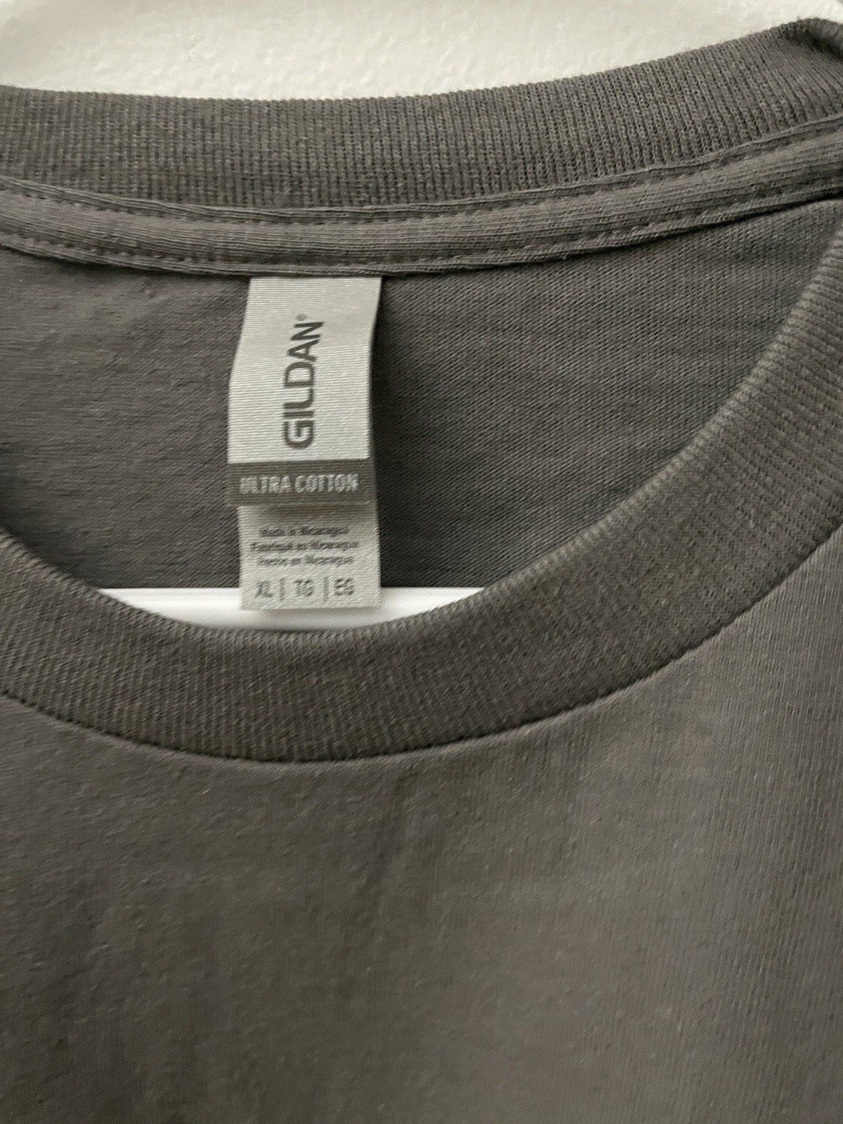 Lot 35 Mix Color Gildan Cotton Plain Casual T-Shirt Defective gallery
