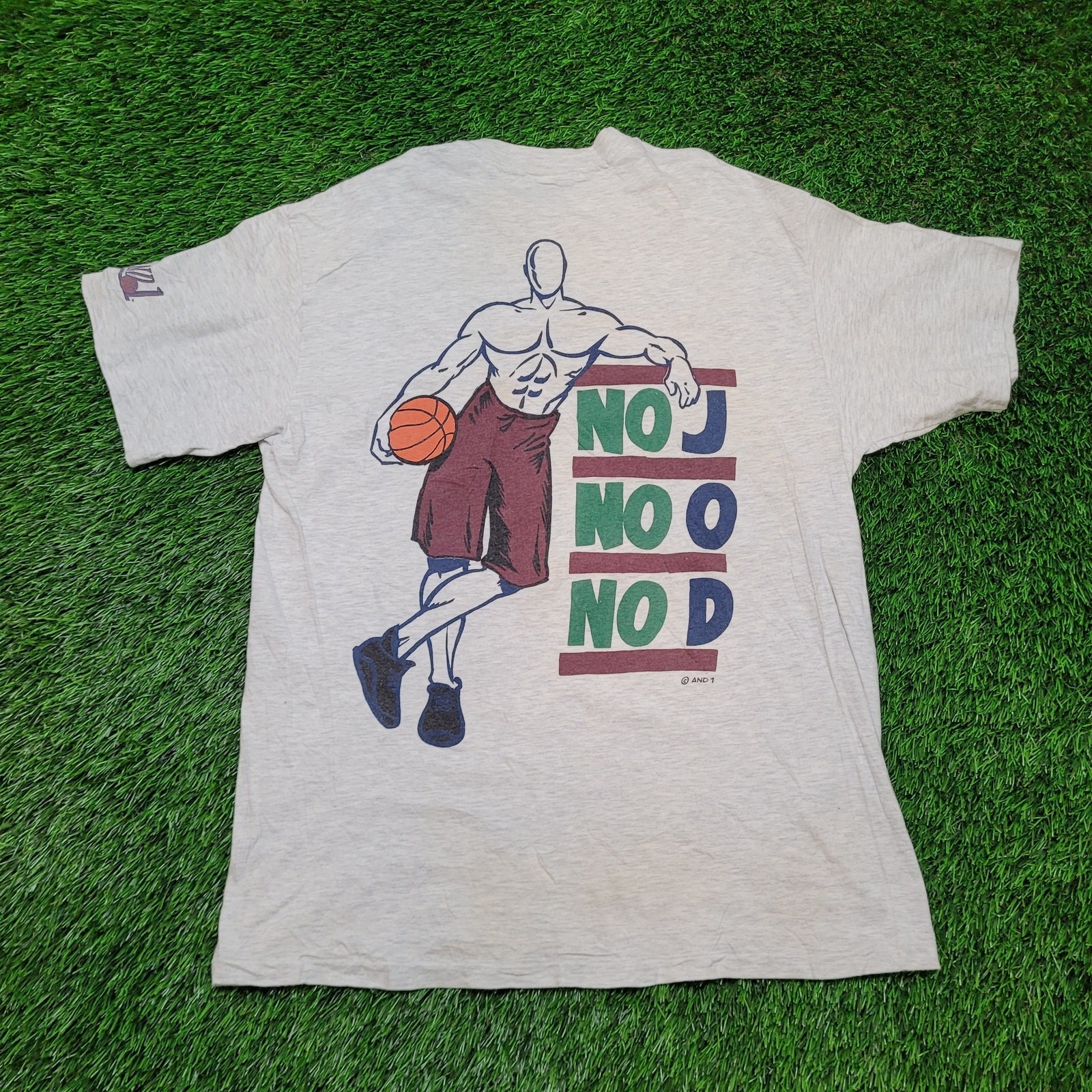 Vintage 90s AND 1 Trash Talk Tee Mens M USA Streetball Basketball gallery