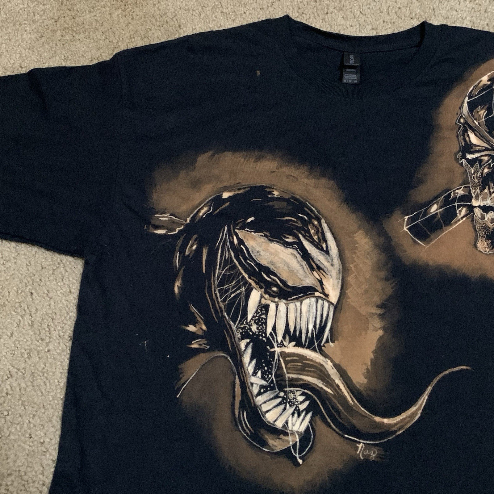 1/1 XL Spider Man Venom Custom Hand Drawn Bleach Art Black Short Sleeve Shirt gallery