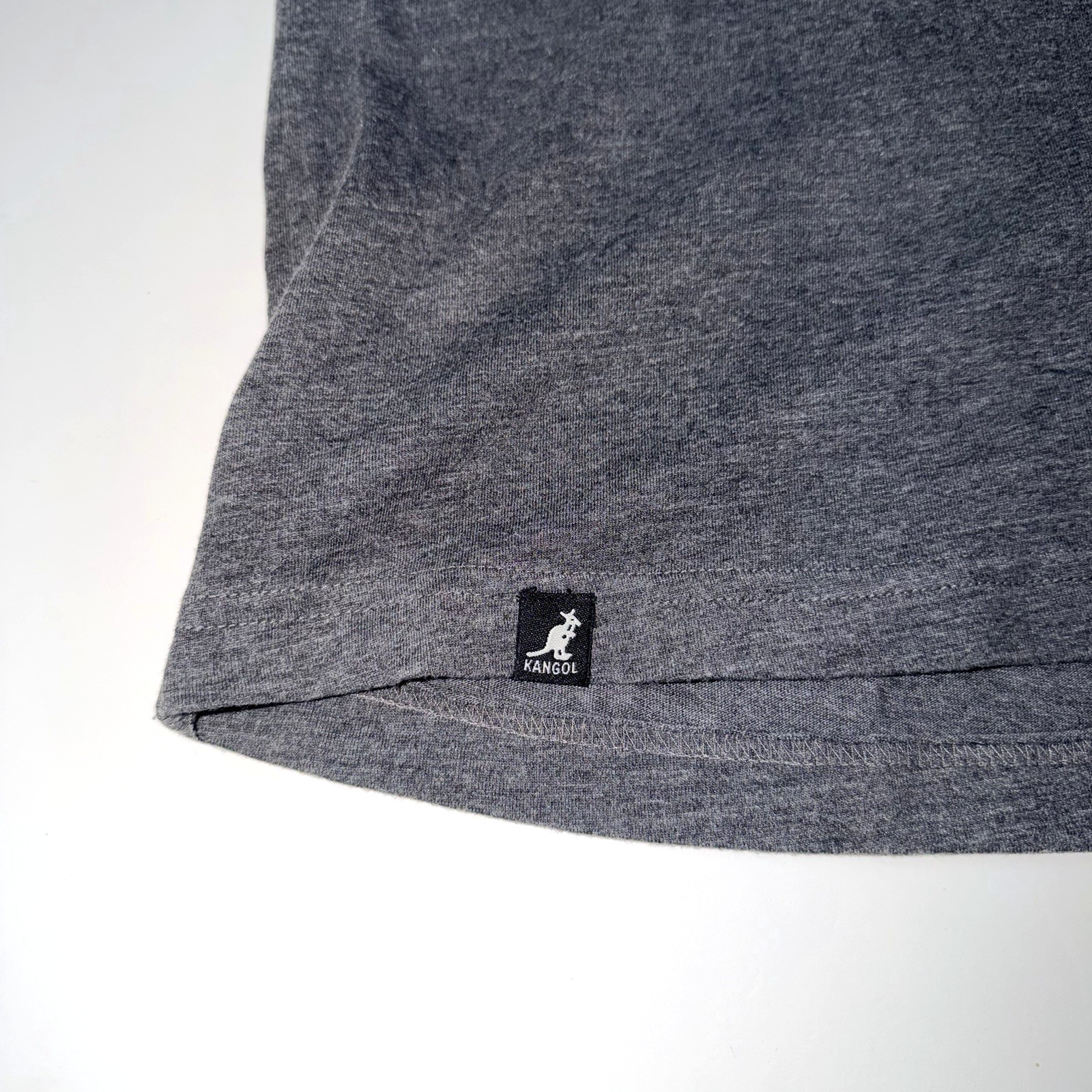 Kangol Shirt Men's Dark Gray & Gold Kangaroo Logo Graphic T-Shirt Size Large EUC gallery