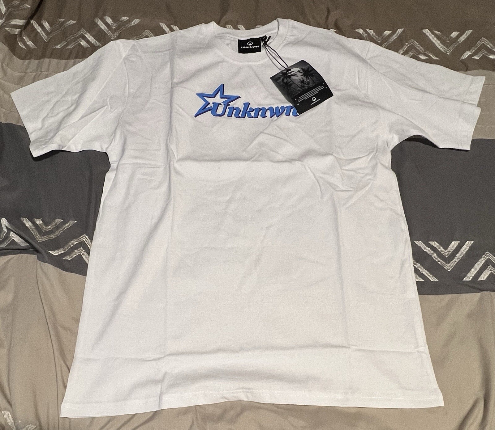 UNKNWN Lebron James Tee Size Medium (New) SHIPS NOW (READ DESCRIPTION) gallery
