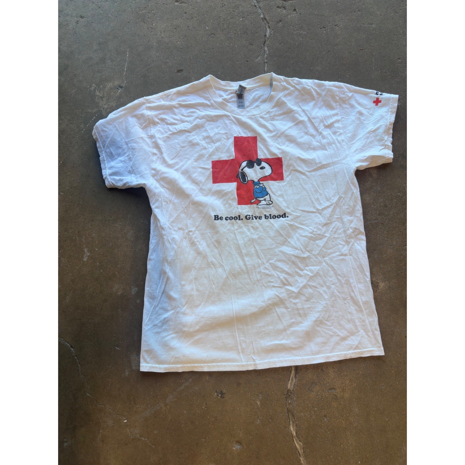 American Red Cross Snoopy Joe Cool Be Cool Give Blood T-Shirt White Large 2023 gallery