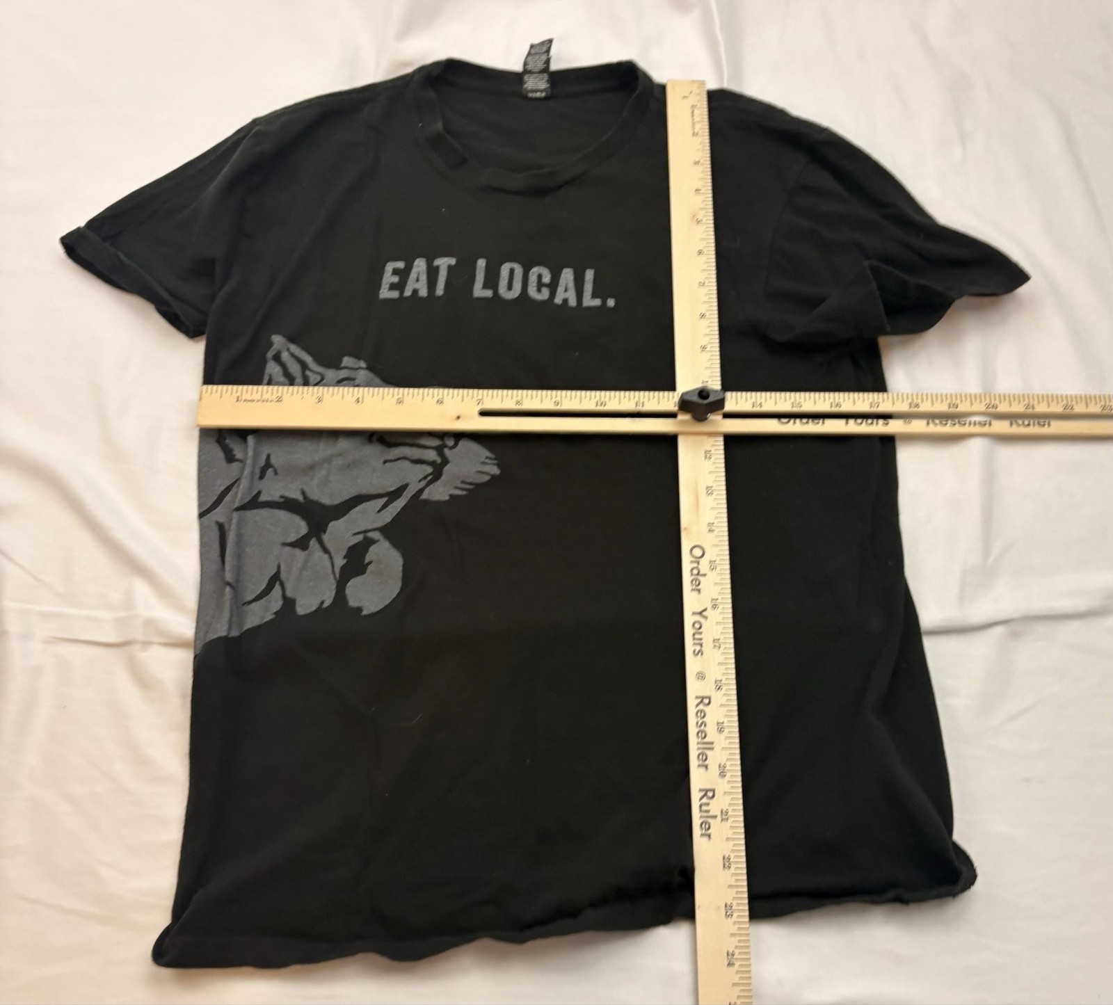 17th St BBQ Eat Local Shirt Mens Small Black Graphic Tee T-Shirt District gallery