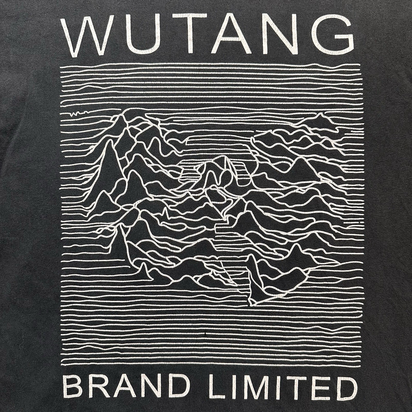 WuTang Brand Limited Joy Division’s Unknown Pleasures T-Shirt Mens Med. See Desc gallery