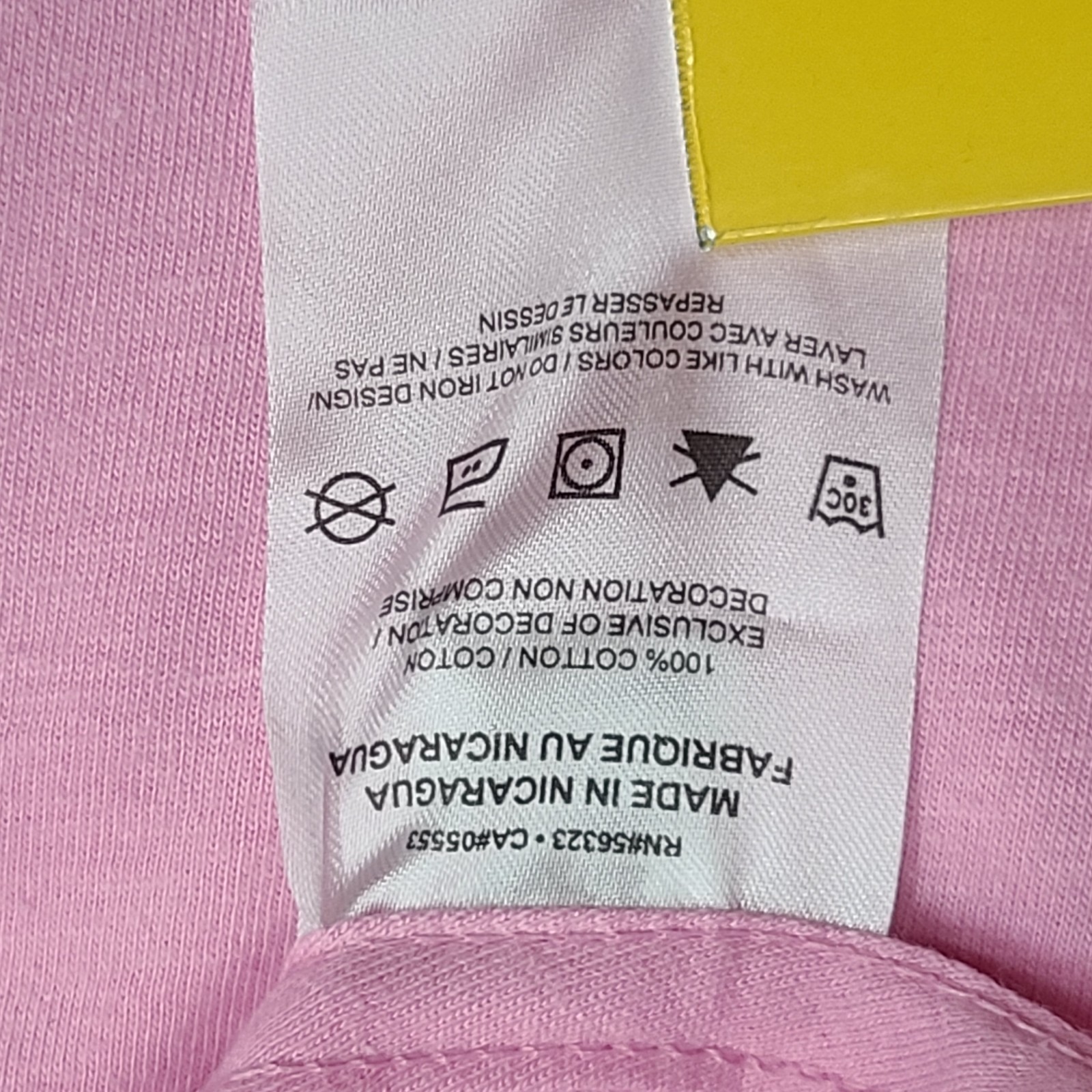 Nike Shirt Mens Large Pink White Futura Logo Sportswear Lightweight Cotton Tee gallery
