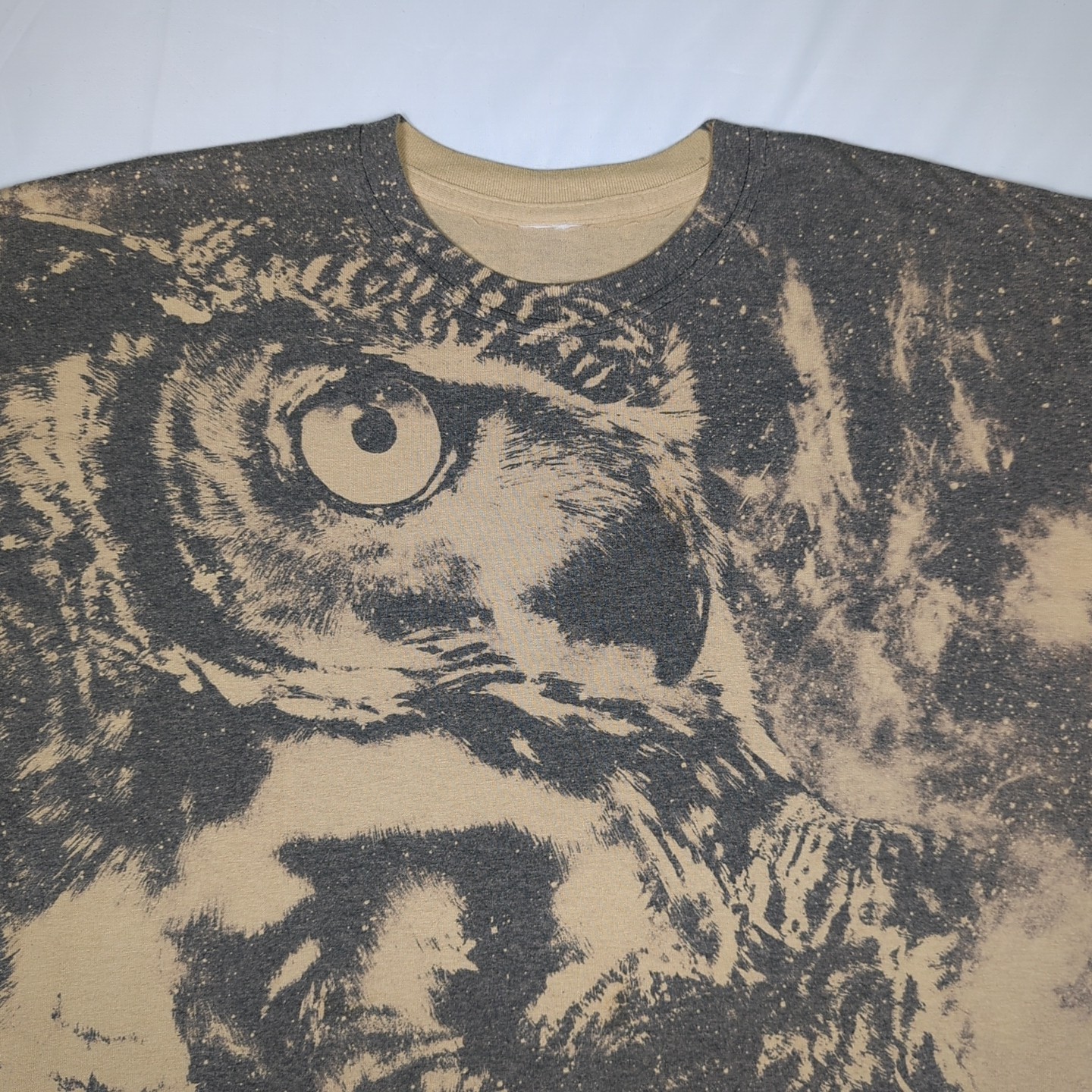 BONNIE LATHAM Vtg Wildlife Art OWL All Over Print AOP Graphic T-SHIRT Men's L gallery