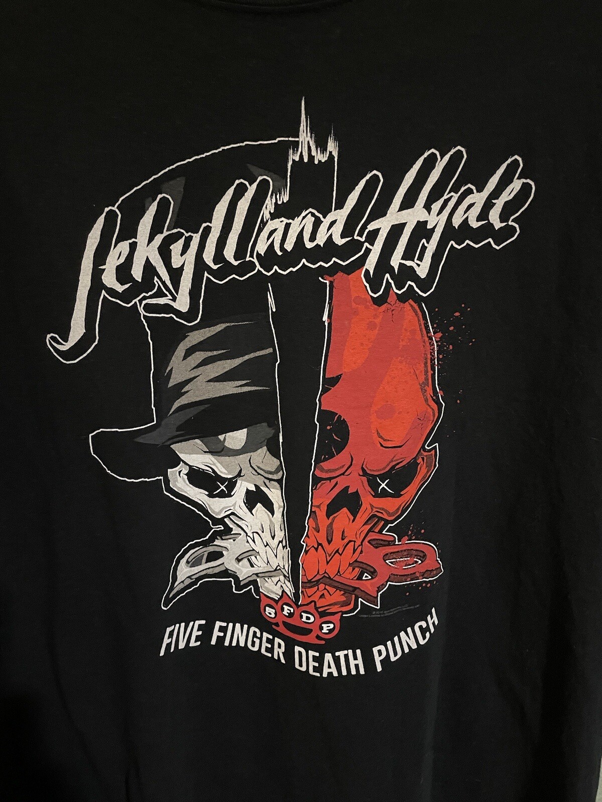 Five Finger Death Punch Jekyll And Hyde T-Shirt XXL Black Concert Tour Band 2016 gallery