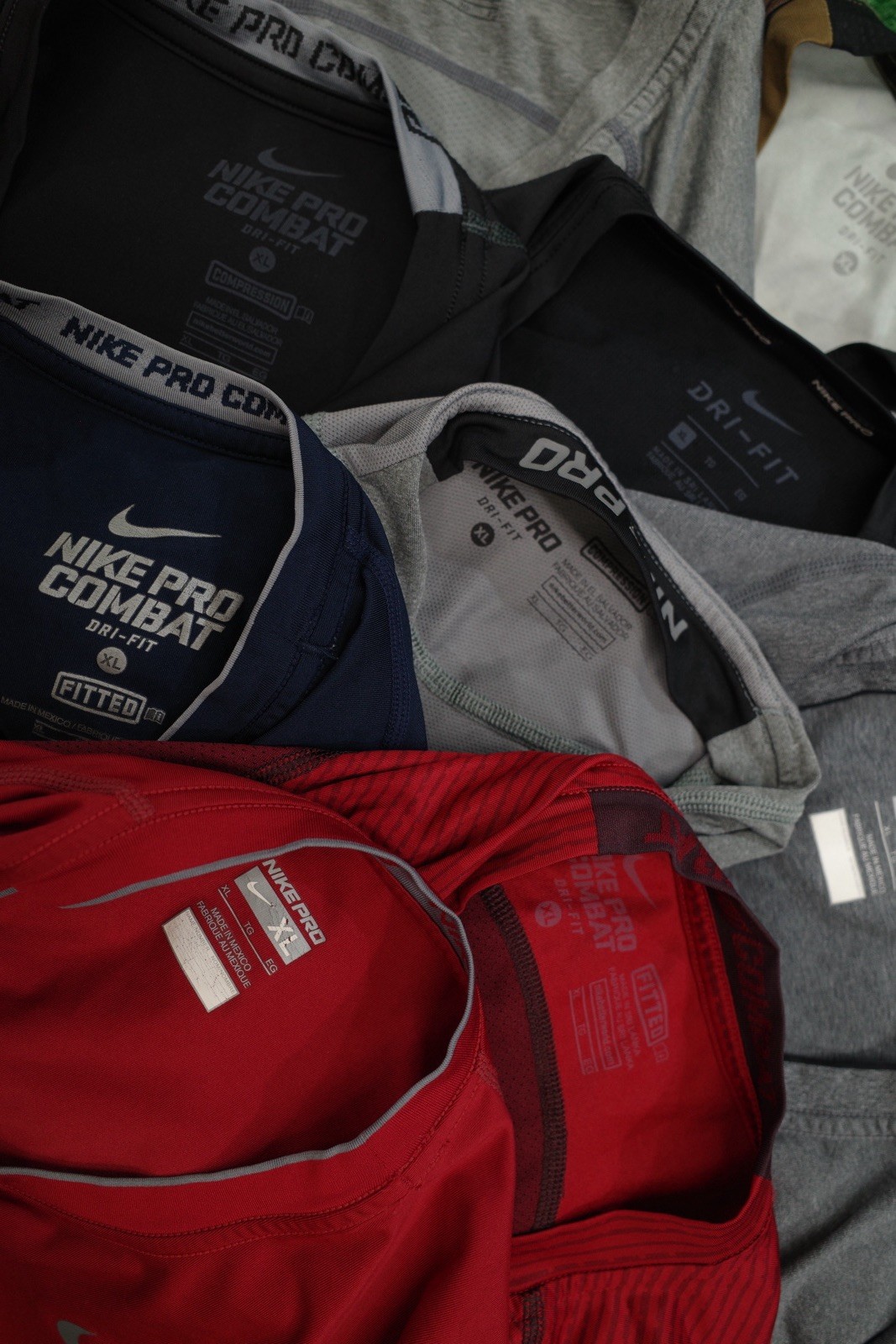Lot Of 10 NIKE Fitted Nike Pro Combat Dri-Fit T-Shirts Men's XL gallery