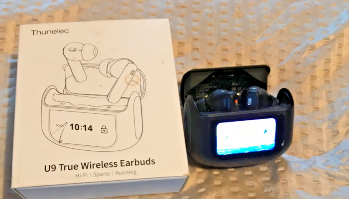 U9 wireless your buds with Charging Case gently y used and functional