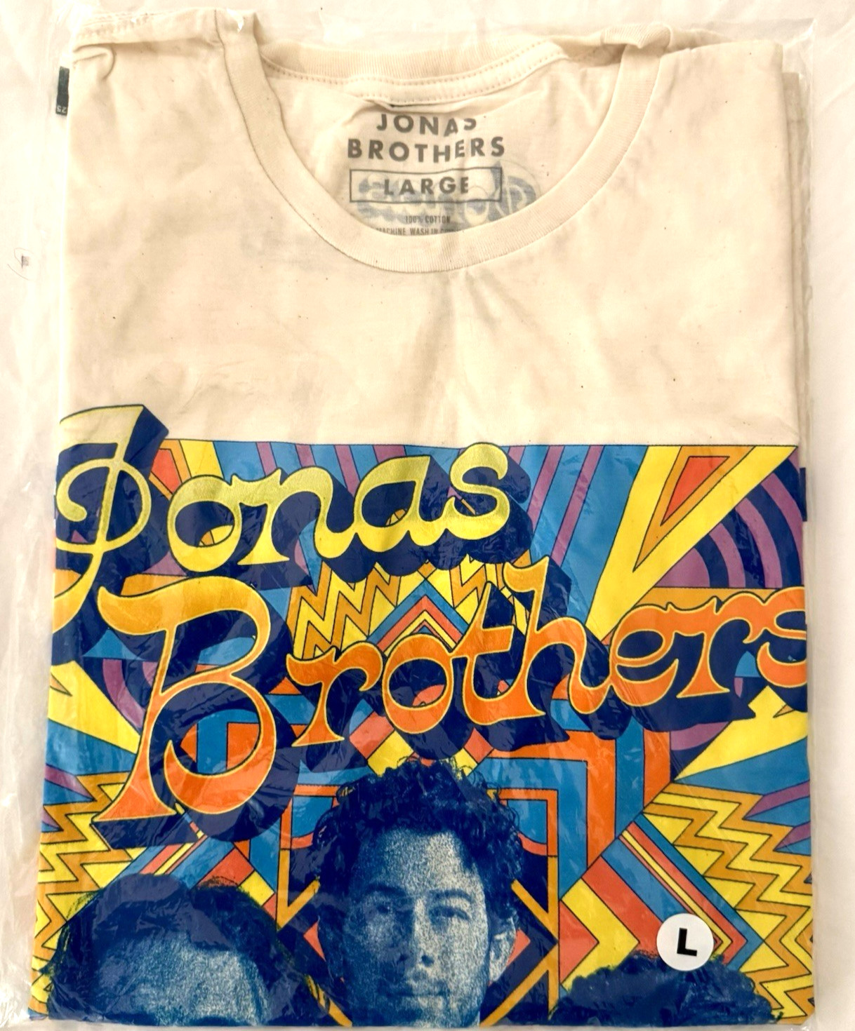Rare Jonas Brothers Tour 2023 San Diego Viejas Concert Fan TShirt New/Bag Size L