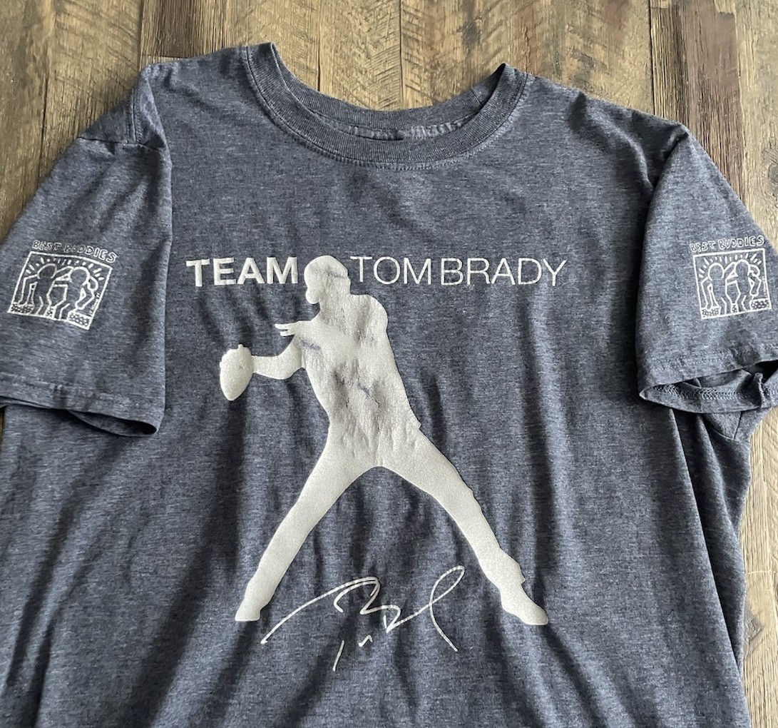 Team Tom Brady x Best Buddies T-Shirt (Men's Large) Sillohuette 2-Sided #12 TB12 gallery