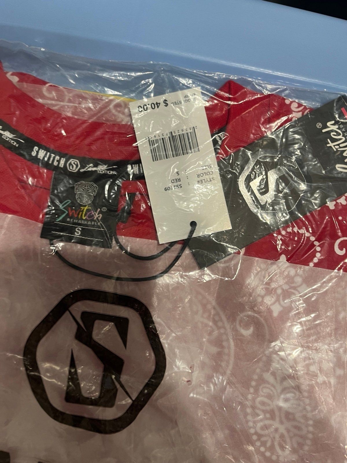 Switch Remarkable Patchwork Bandana T-Shirt Multicolor Streetwear – Size S – NWT gallery