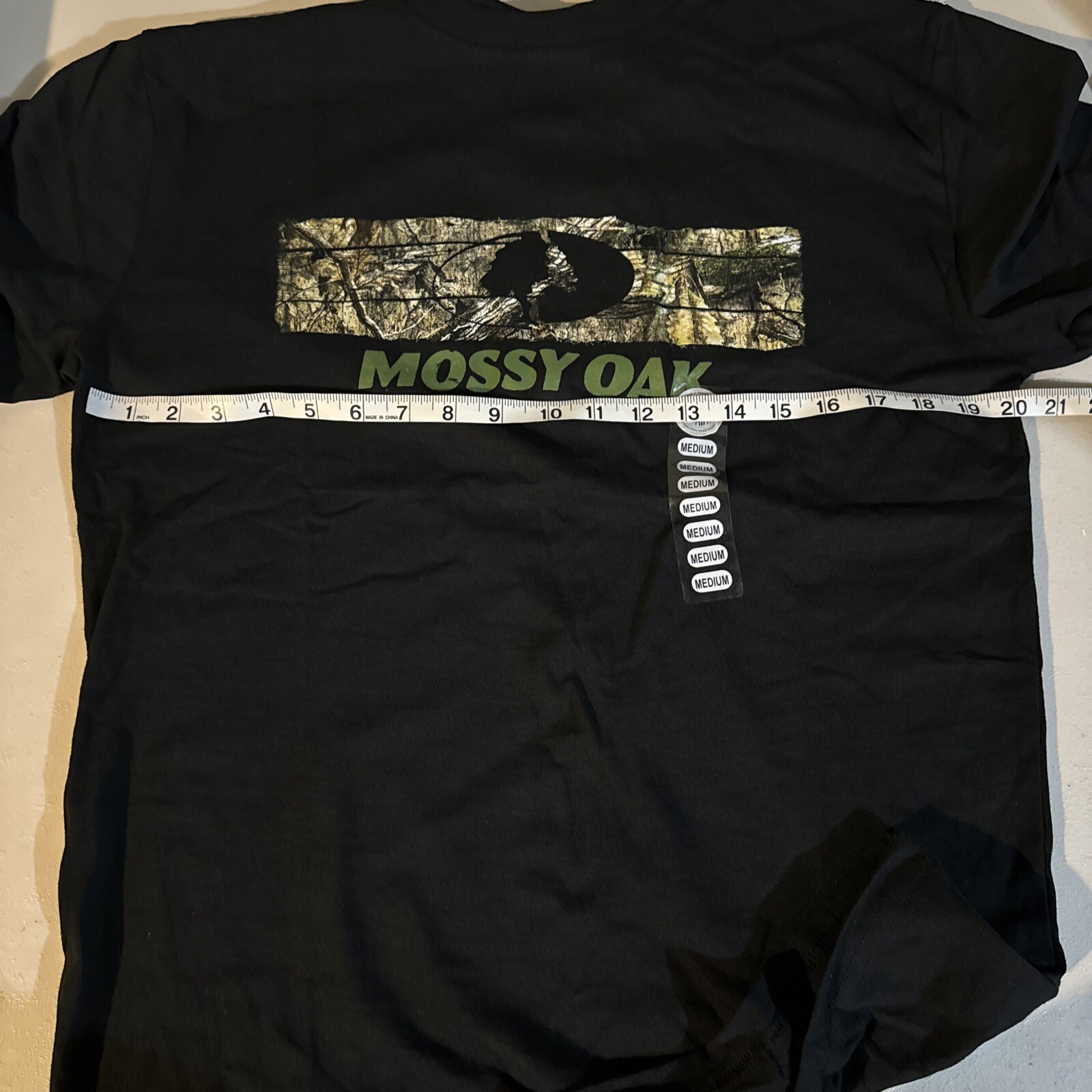 Mossy Oak Men's Medium Long Sleeve Black T-Shirt With Camouflage Logo gallery