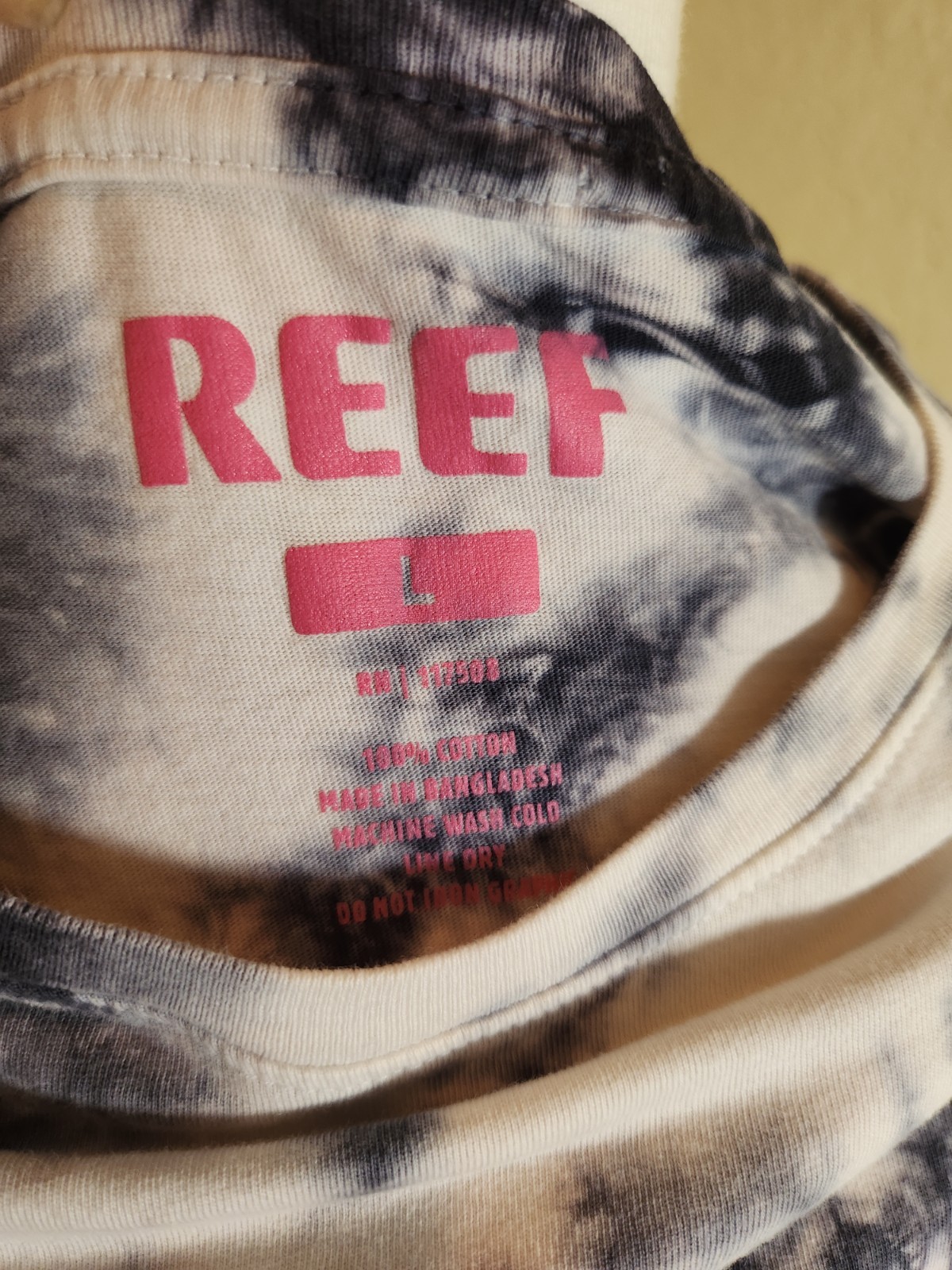 Reef Shirt Mens Large Black Tie Dye Long Sleeve Hang Ten Graphic Surf Beach gallery