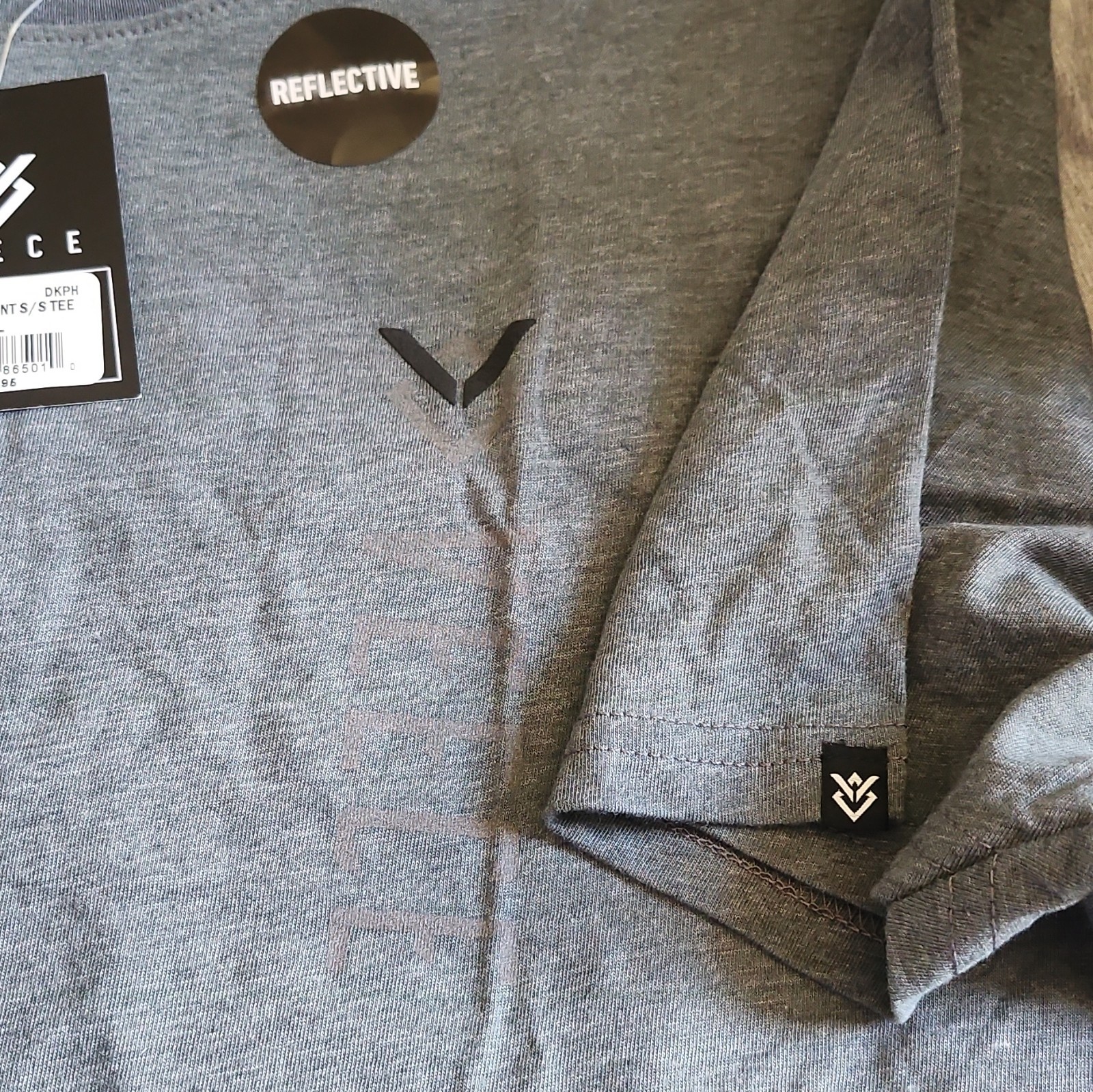 Veece Embodiment S/S Tee Men's Gray Reflective Logo Graphic Crew Neck Tee L gallery