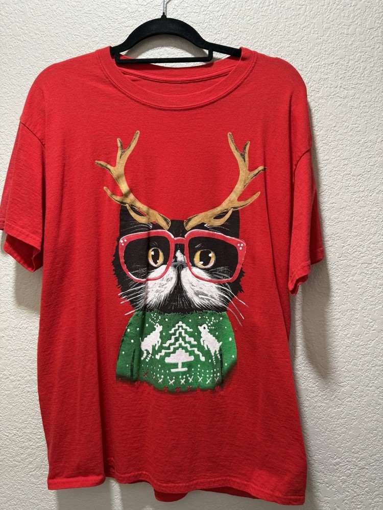 Classic Teaze Funny Cat in Christmas Scarf & Antlers w/ Glasses T-Shirt Size L