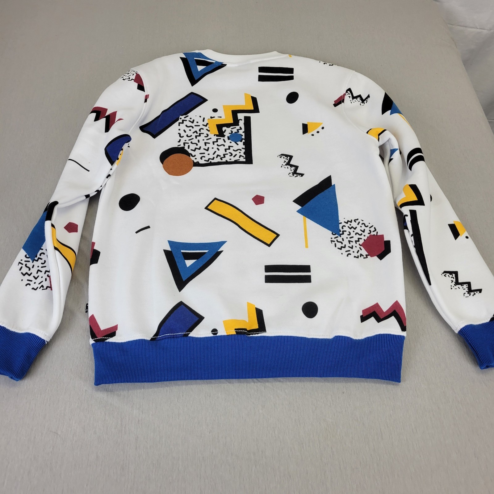 Screenshot Sweatshirt Loose Fit Sz Small Graffiti Shirt Urbanwear Hype Hip Hop gallery