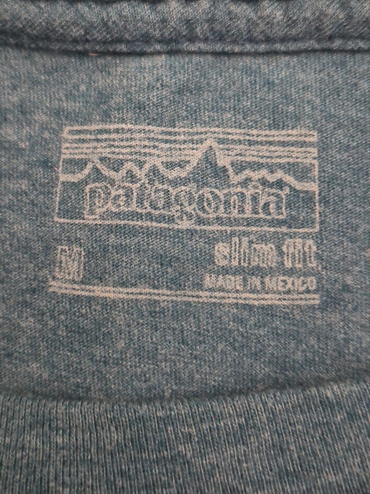 Lot of 3 Patagonia Shirts Mens Medium 2 SLIM FIT 1 Med Regular Blue, green, grey gallery