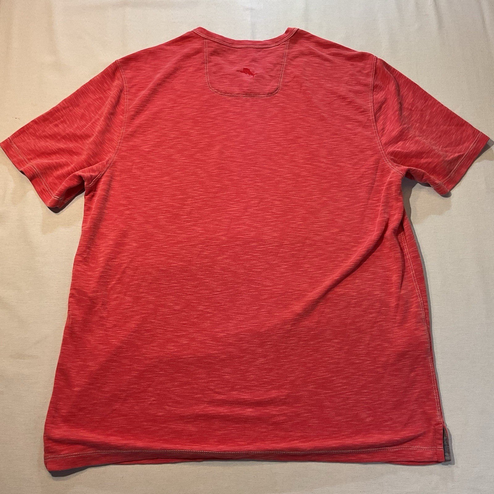 Tommy Bahama NWOT Men's Heather Coral V Neck Short Sleeve T-Shirt Size M Soft gallery