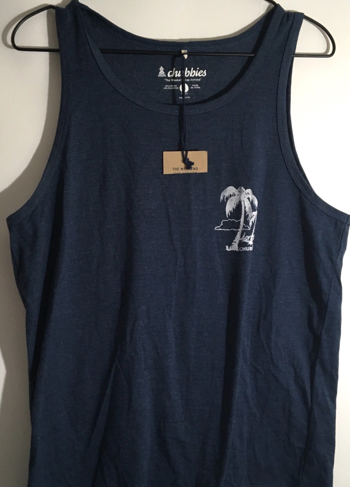 Chubbies The Relaxer Men's Size Small Navy Blue Palm Graphic Sleeveless Tank Top gallery