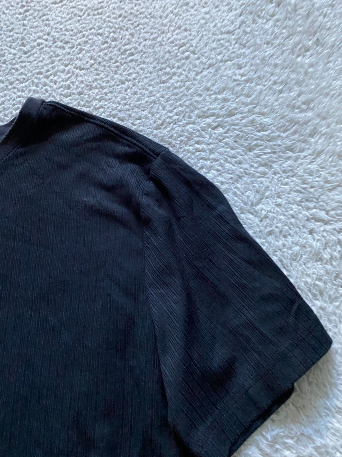 Croft & Barrow Men Short Sleeve Easy Care V-Neck Blouse Black Size L gallery