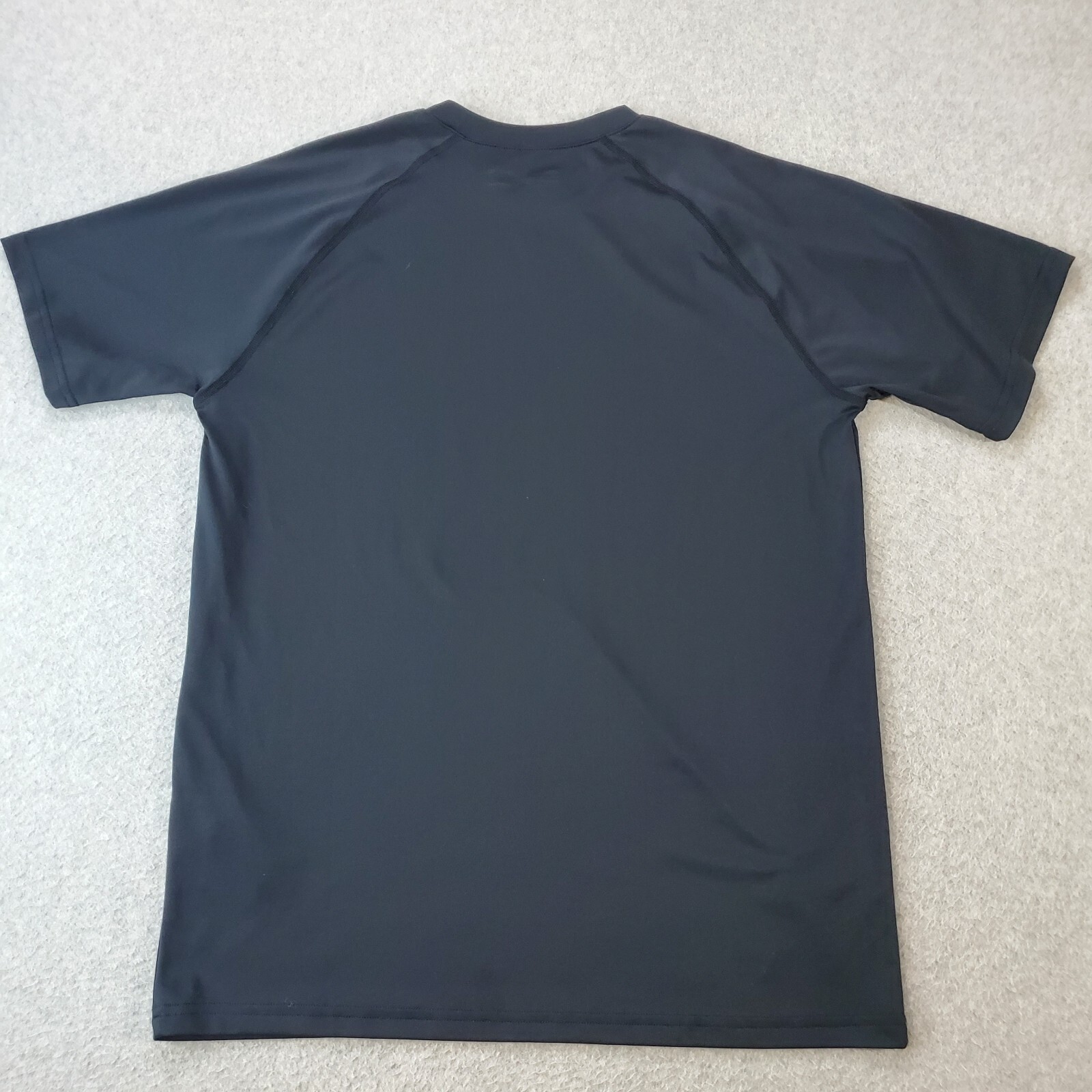 Under Armour T Shirt Tactical Short Sleeve Loose Heat Gear Mens Size Small gallery