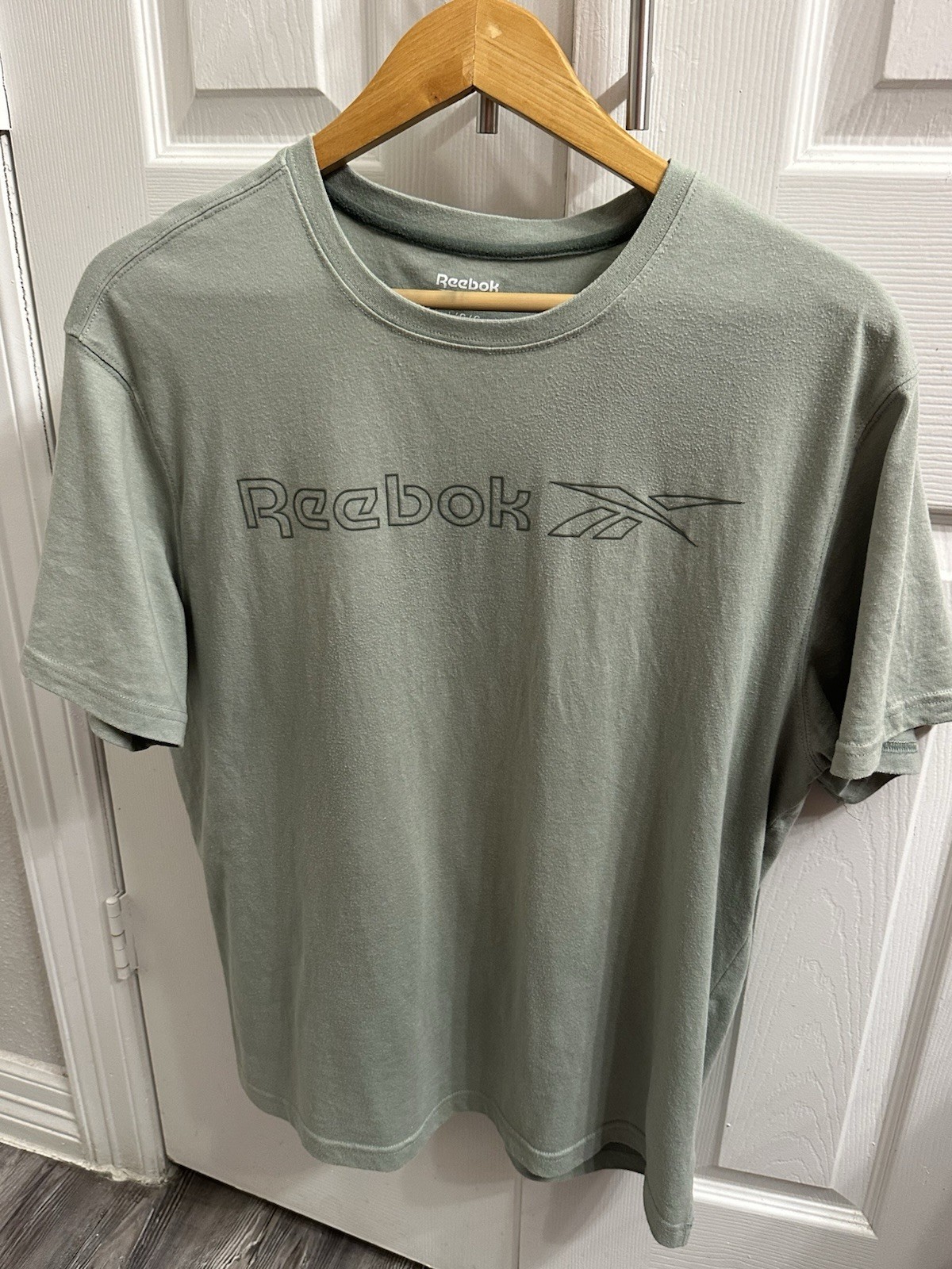 Reebok Mens Metallic Vector Graphic Tee Field Green-LARGE