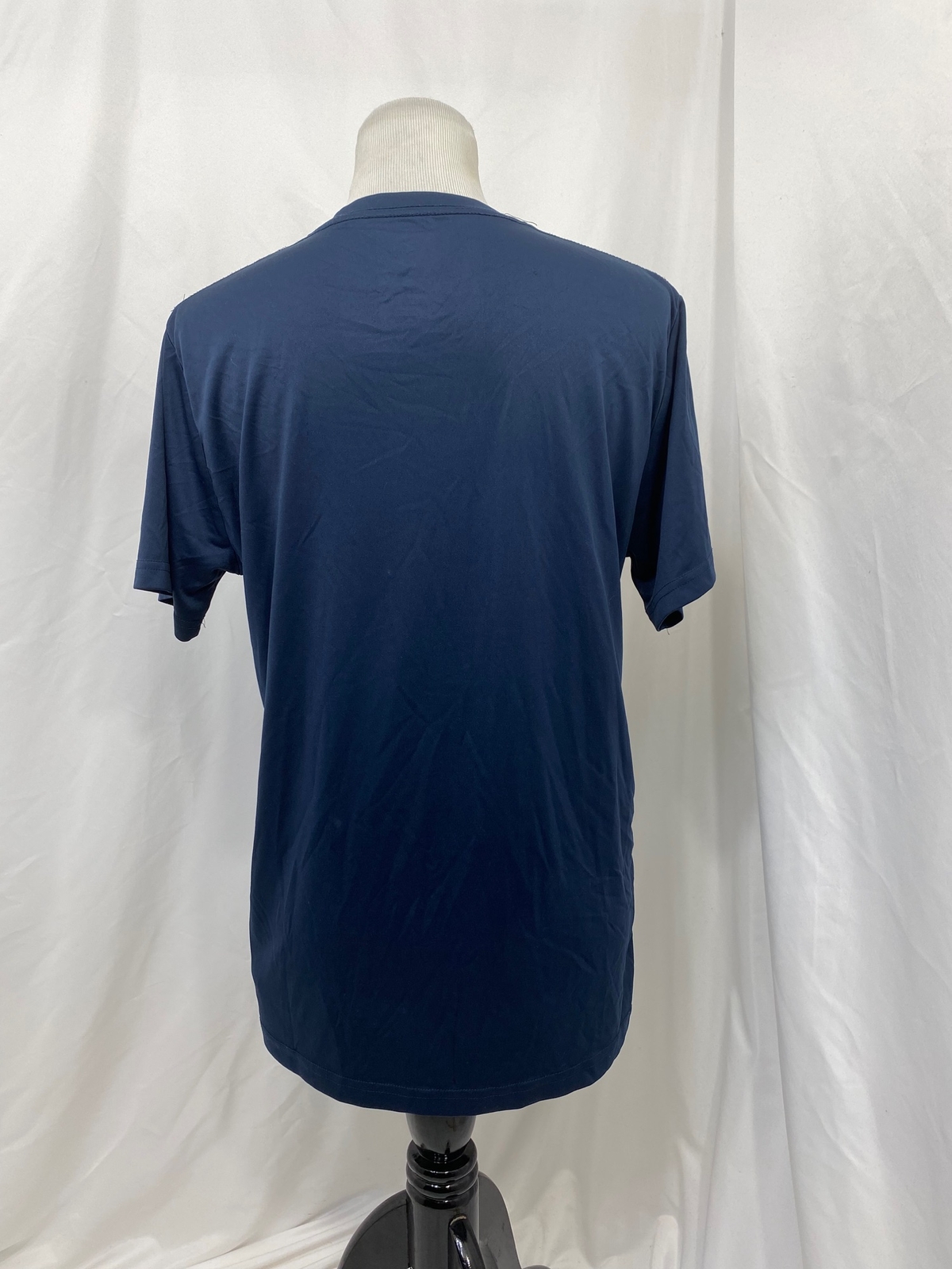 FC Barcelona Men’s Medium Soccer Shirt Blue Short Sleeve Crew Neck gallery