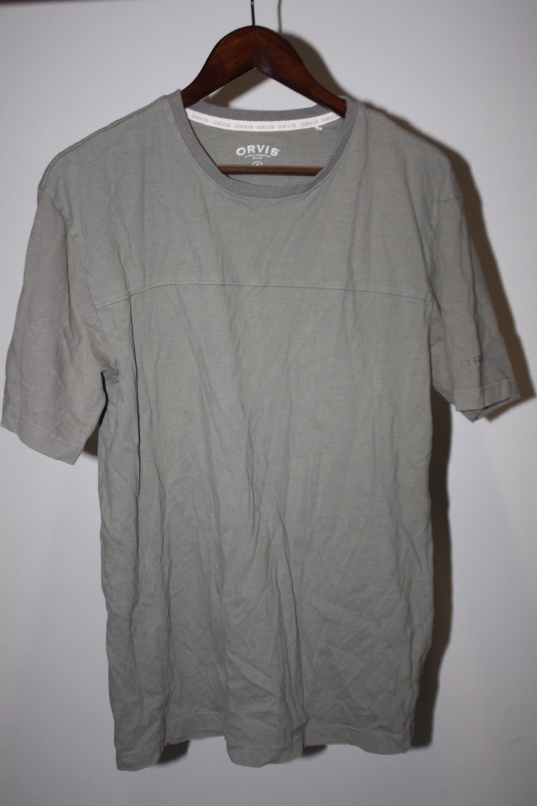 Orvis T-shirt Men's Medium Classic Collection 100% Cotton Gray Outdoor Tee gallery