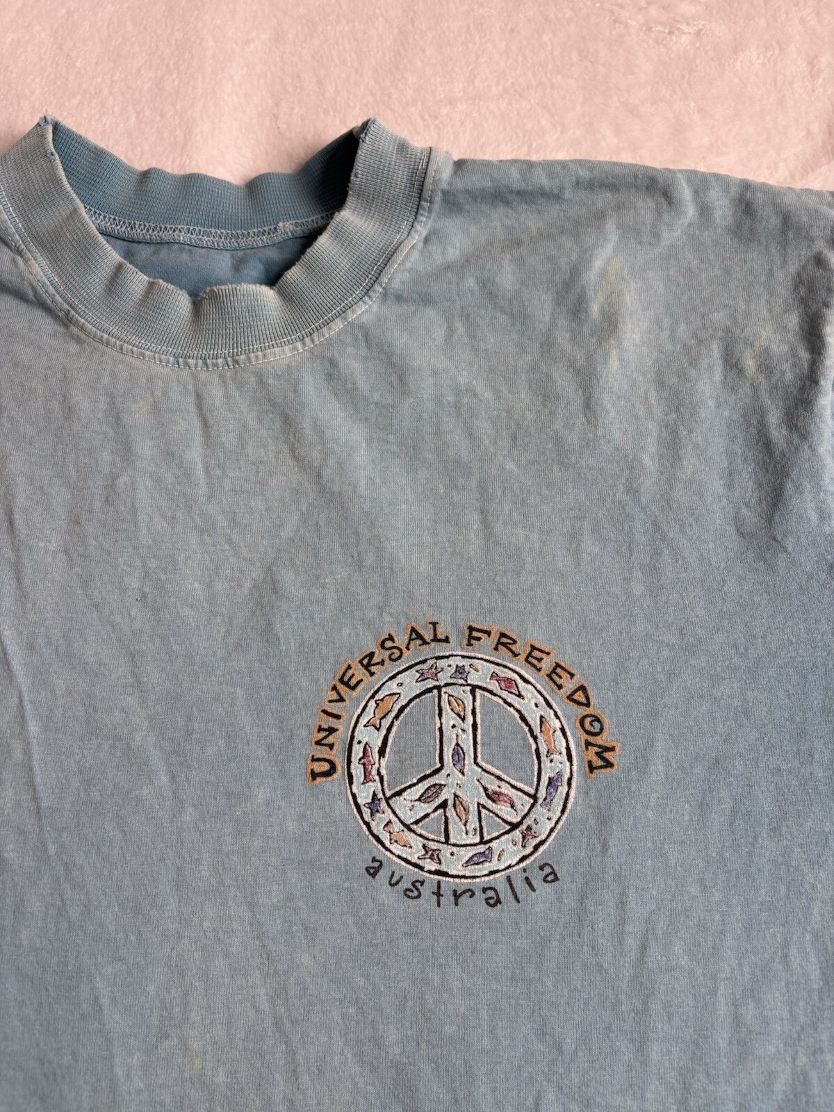 VTG Arrawarra Australia Universal Freedom Blue Shirt Distressed Men's Medium * gallery