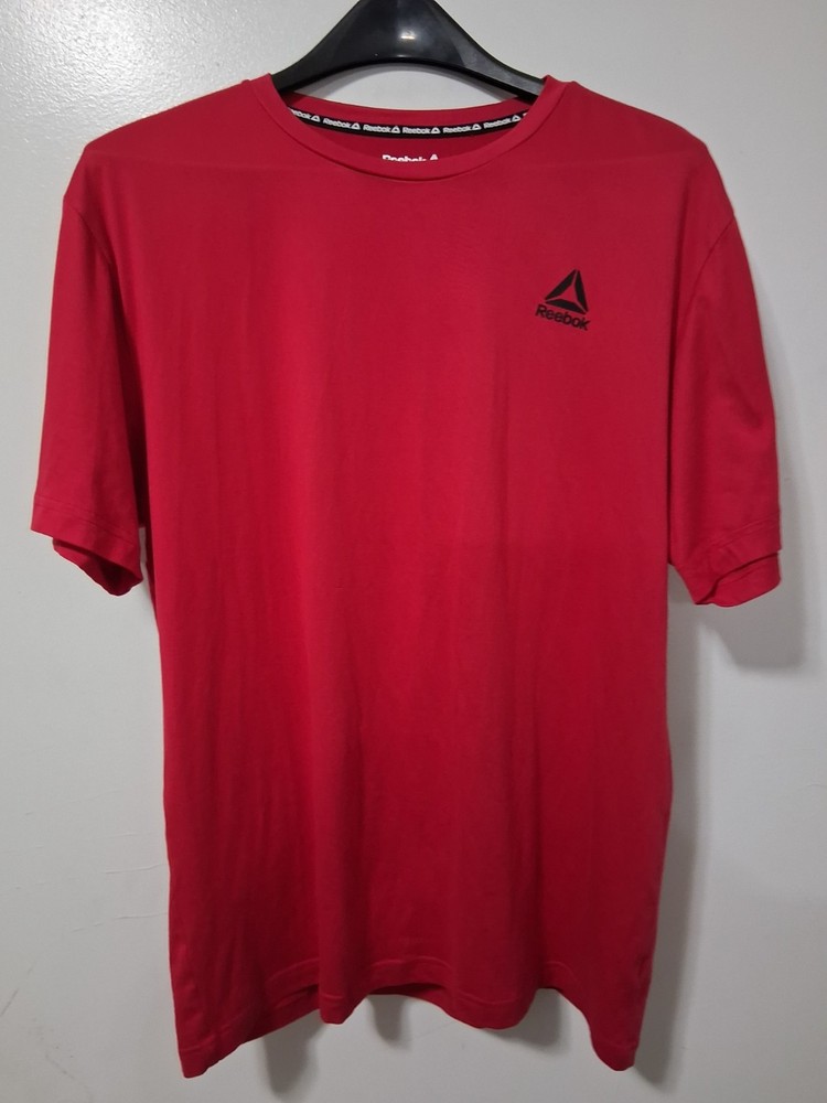 REEBOK Red Athletic Dri-fit Style Tee Shirt! Stretchable! Size Medium