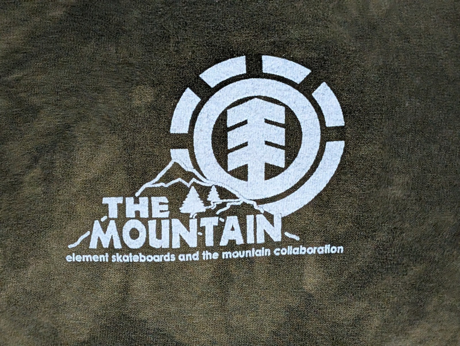 The Mountain Men's T-shirt Green Manimals DJ Lion Retired Logo XL #2904 NWOT gallery