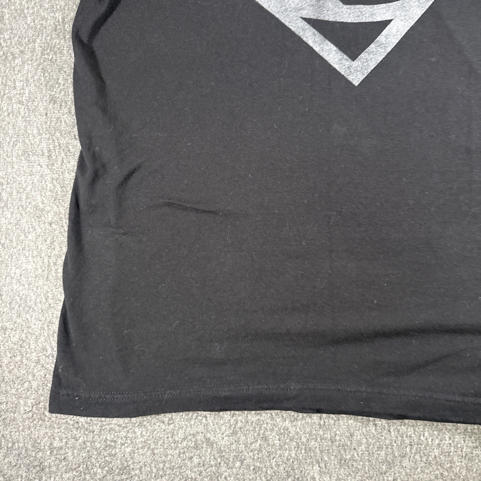 SUPERMAN ORIGINAL LOGO Men’s T SHIRT BLACK TEE OFFICIAL ITEM Small gallery