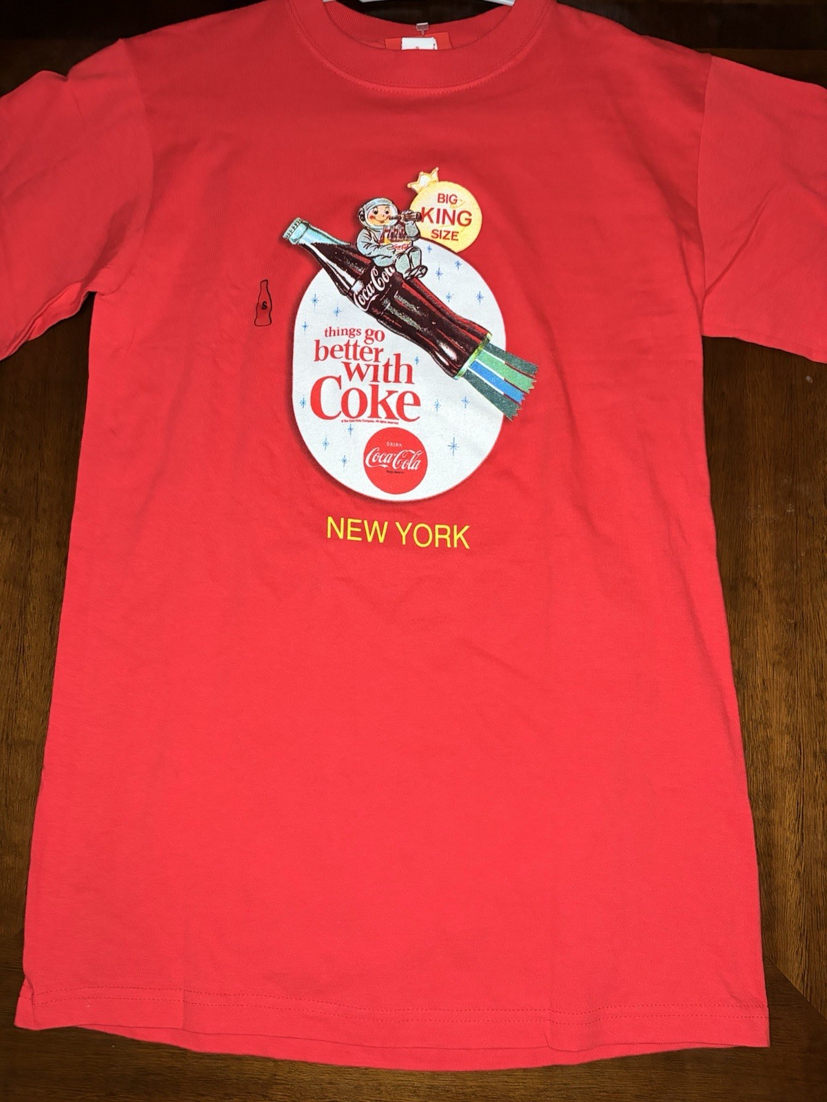 Vintage Coca-Cola Red Cotton Men’s Graphic Print T-Shirt S Crew Neck SS New York