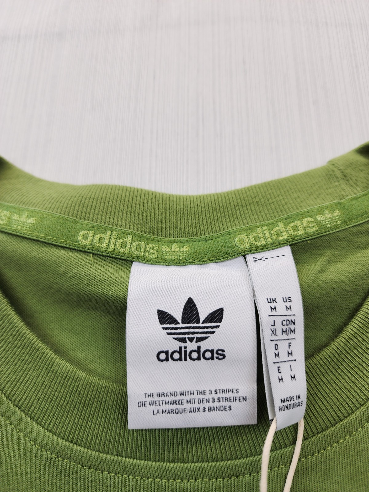 New Men's Adidas Trefoil Essentials Tee Shirt Size Medium Mens Tech Olive gallery