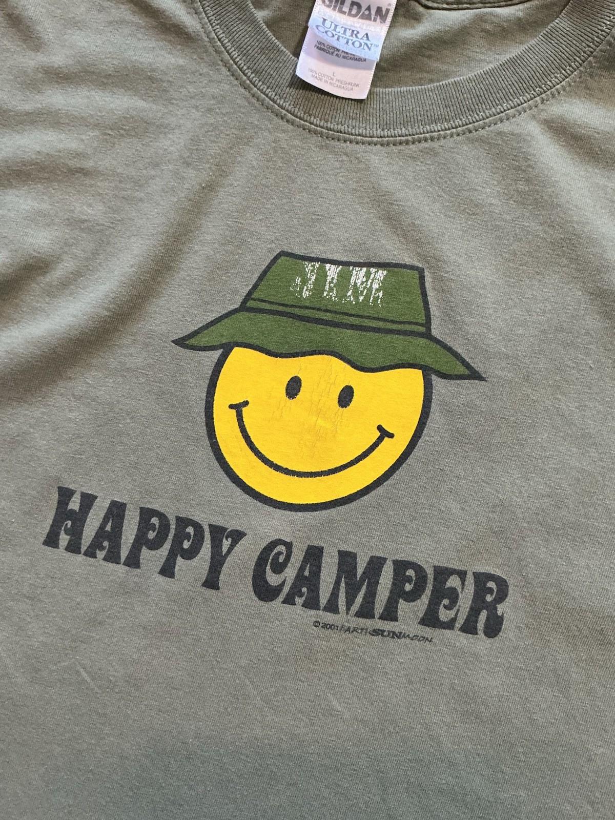 Vintage 2001 Y2K Happy Camper Smiley Face Jim Olive Green Graphic T-Shirt Sz. L gallery