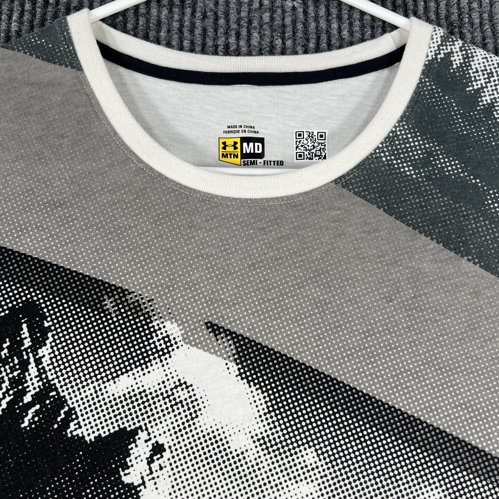 Under Armour Mens Shirt Medium White Mountain Semi-Fitted Short Sleeve White gallery