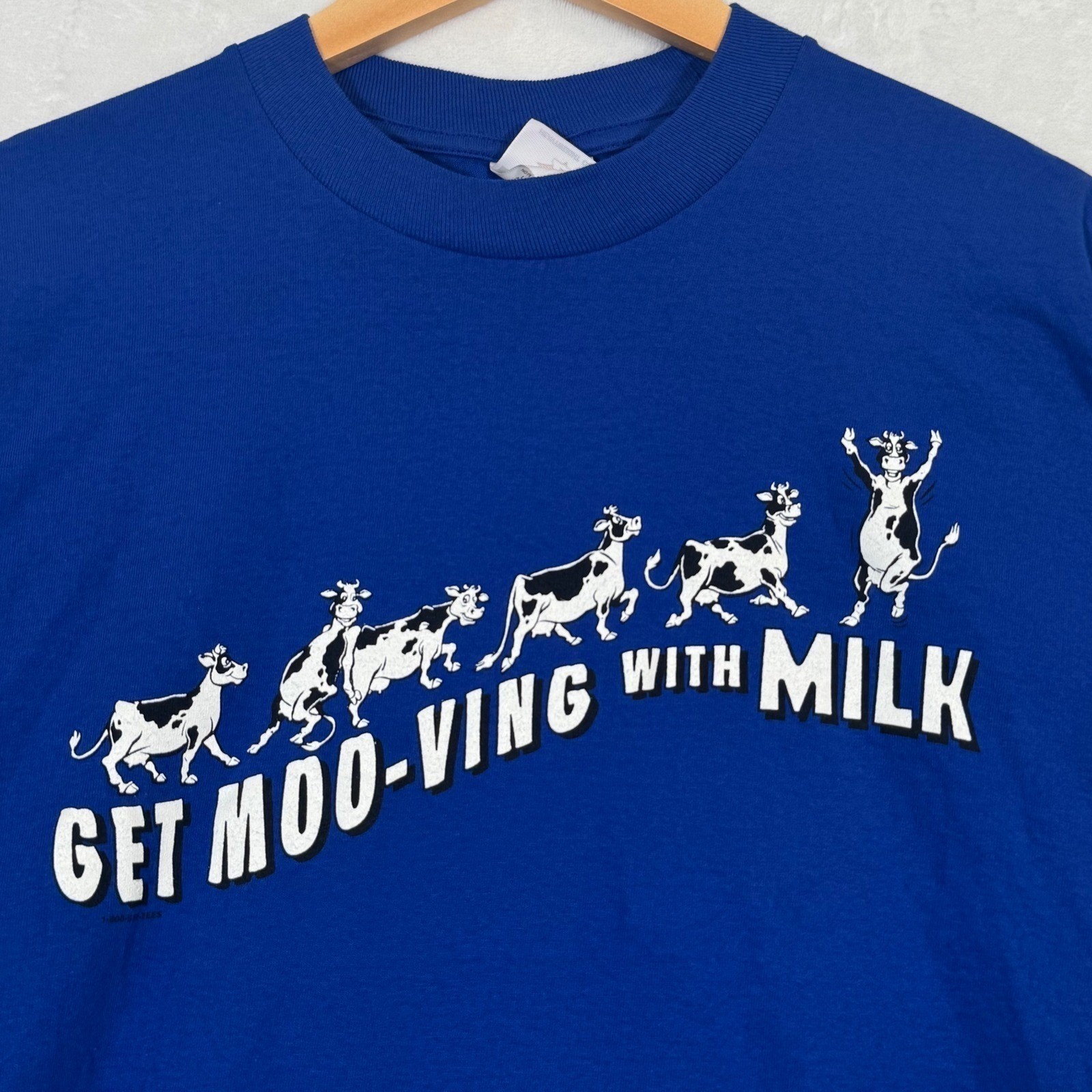 Vintage 90s Funny Jerzees Blue Get Moo-ving With Milk Graphic T-Shirt Large