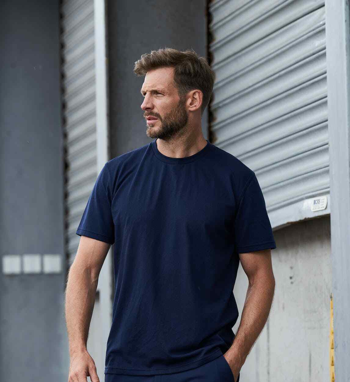 Pro T-Shirts - Men's Premium Work Grade Tees - S to 6XL - Heavy Duty Quick Dry gallery