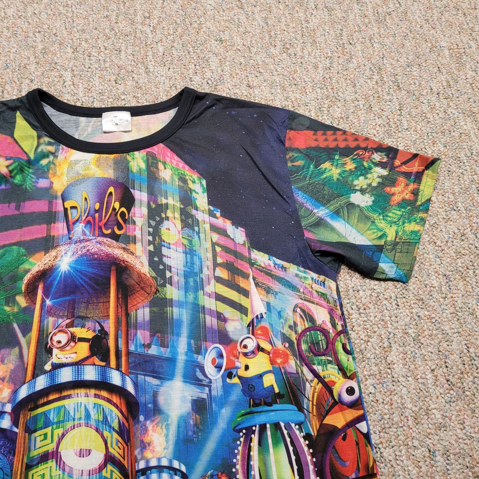 Despicable Me Minions Shirt Mens XL Colorful Neon City Universal Japan Exclusive gallery