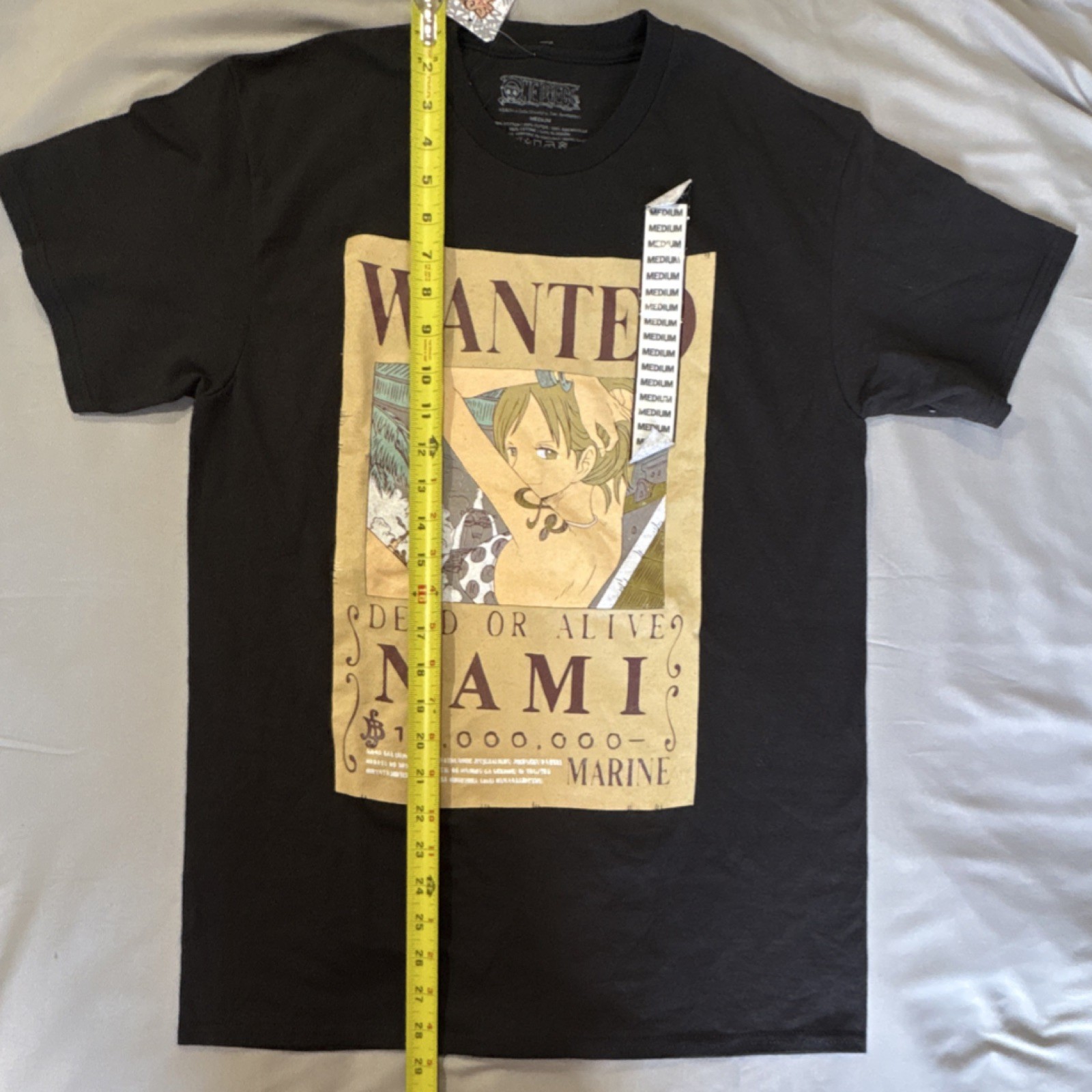 Spencer's One Piece Nami Wanted Poster Black Graphic Cotton T-Shirt Medium gallery