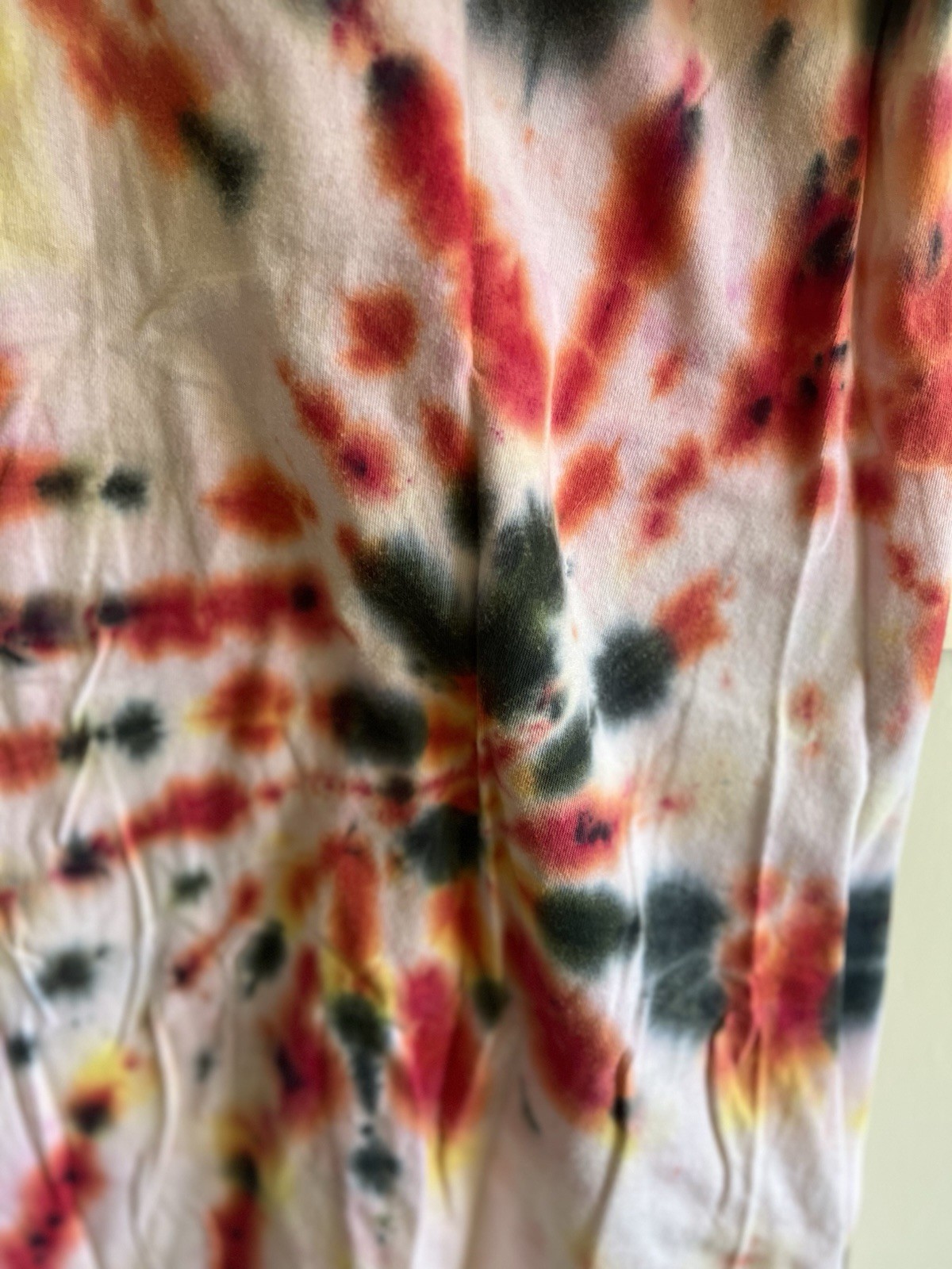 Tie-Dye Cotton Men /Unisex Crew Neck Short Sleeve T-Shirt M (Kirkland Signature) gallery