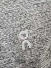 On Cloud Core T Heather Grey T Shirt Men’s Size Small New